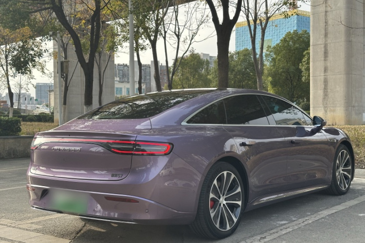 鸿蒙智行 智界S7 2025款 785km Ultra车身外观6009