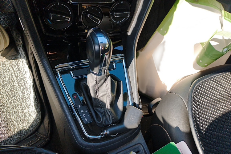 大众 宝来 2018款 1.5L 自动舒适型局部细节18