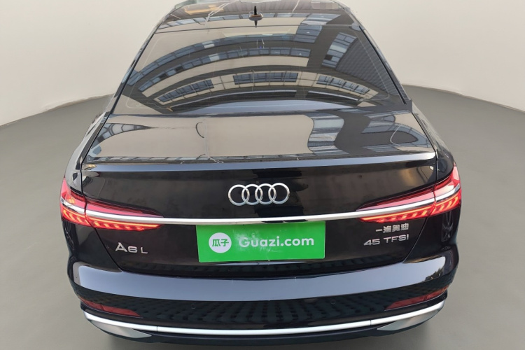 奥迪A6L 2023款 改款 45 TFSI 臻选动感型车身外观6
