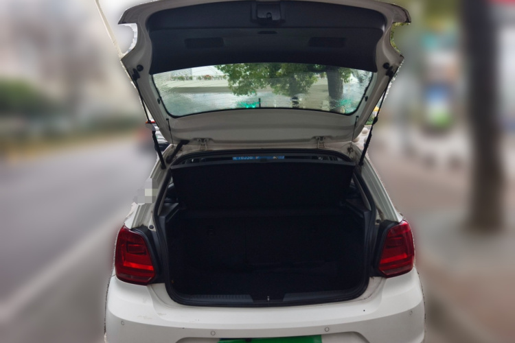 大众 Polo 2014款 1.4L 手动舒适版中控内饰23