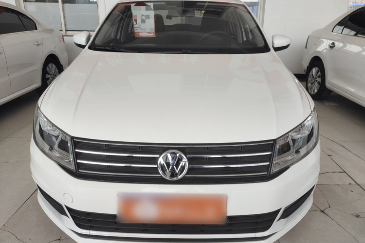 大众 桑塔纳 2016款 1.6L 手动舒适版车身外观2