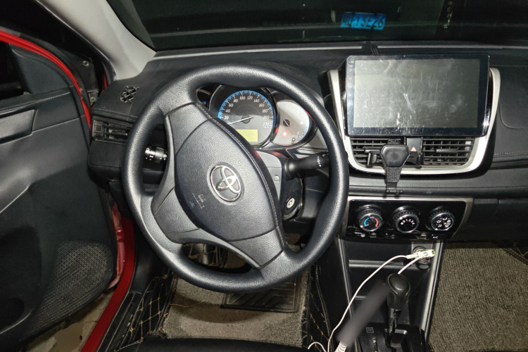 丰田 YARiS L 致享 2017款 1.5E CVT魅动版中控内饰13