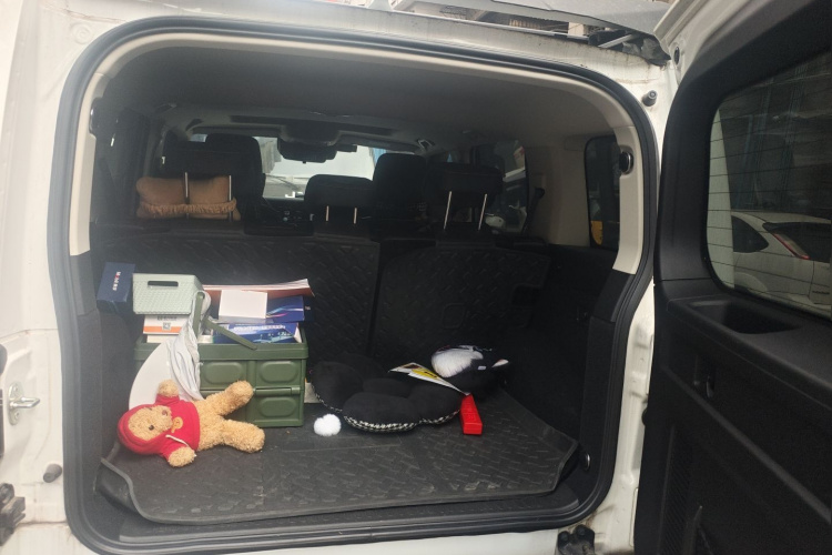 坦克300 2023款 2.0T 铁骑02中控内饰23