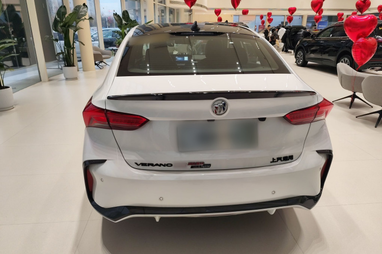 别克 威朗 2023款 Pro GS 疾风版车身外观6