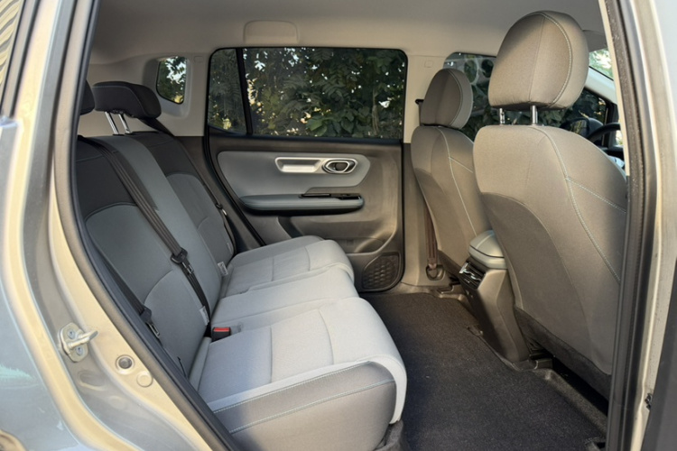 埃安 AION Y 2025款 Plus 510 智享版中控内饰7008