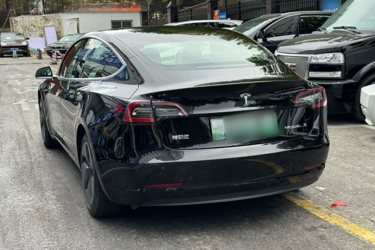 特斯拉 Model 3 2020款 改款 标准续航后驱升级版车身外观6006