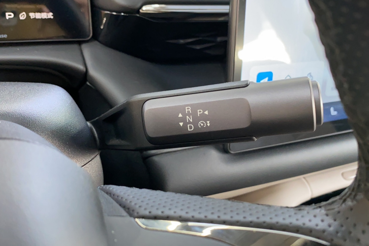 埃安 AION RT 2025款 650激光雷达版局部细节18