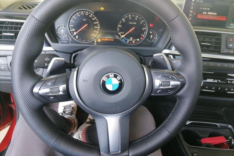 宝马3系 2018款 320Li 领先型M运动套装中控内饰13