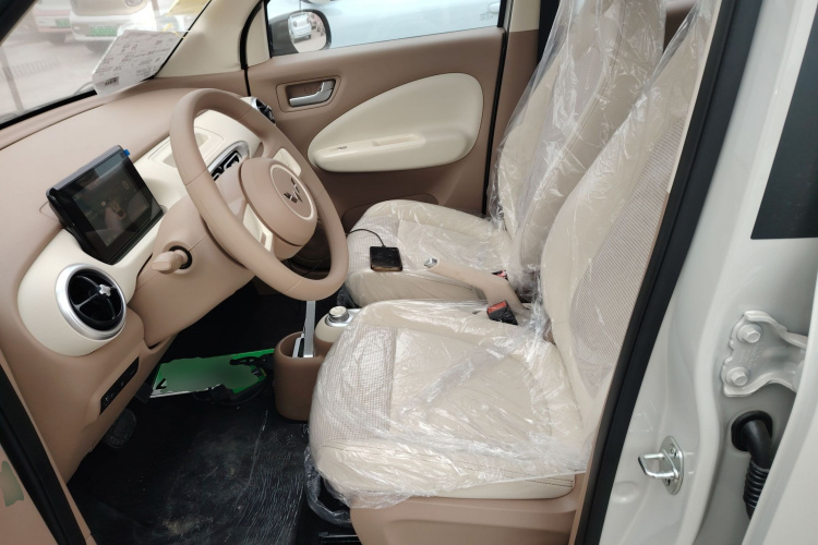 五菱汽车 宏光MINIEV 2025款 四门版 进阶款中控内饰19