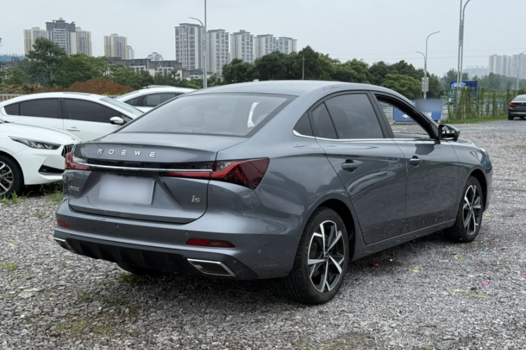 荣威i5 2023款 1.5L CVT尊荣版车身外观6004