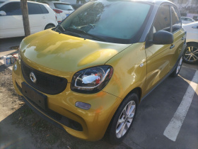 smart forfour 2018款 1.0L 52千瓦灵动版