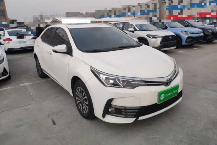 丰田 卡罗拉 2017款 改款 1.2T S-CVT GL-i车身外观3