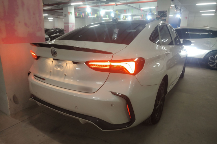 别克 威朗 2023款 Pro GS 疾风版车身外观7