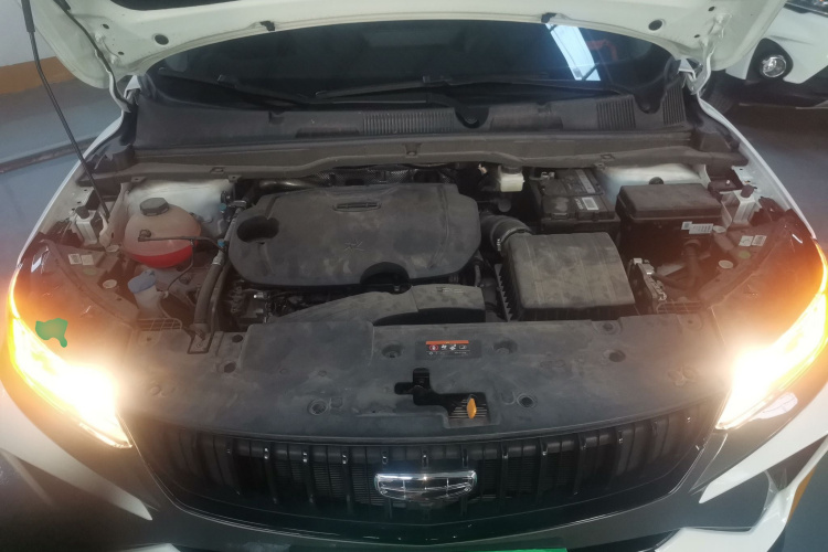 吉利汽车 缤越 2023款 1.5T DCT铂金版机舱底盘24