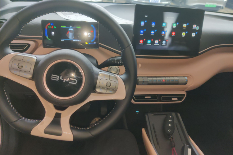 比亚迪 海鸥 2024款 荣耀版 405km 飞翔版中控内饰12