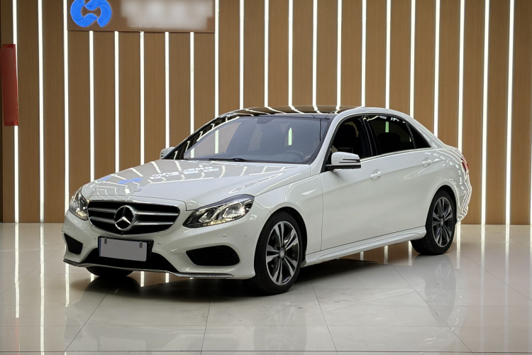 奔驰E级 2014款 改款 E 300 L 运动型车身外观1