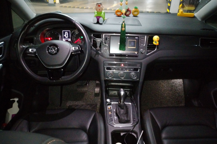 大众 高尔夫·嘉旅 2016款 280TSI 自动豪华型中控内饰12