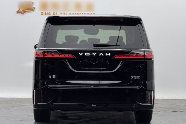 岚图汽车 岚图梦想家 2025款 PHEV 四驱卓越乾崑版车身外观6005