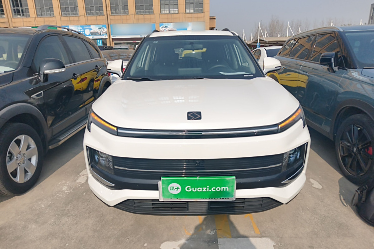 思皓E40X 2022款 商务版车身外观2