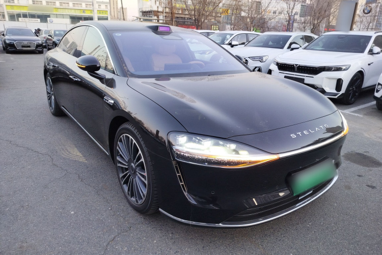 鸿蒙智行 享界S9 2024款 纯电 Ultra 四驱旗舰版车身外观3