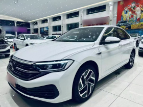 大众 速腾 2025款 改款 300TSI DSG飞越版