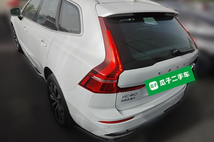 沃尔沃XC60 2025款 B5 四驱智远豪华版车身外观5