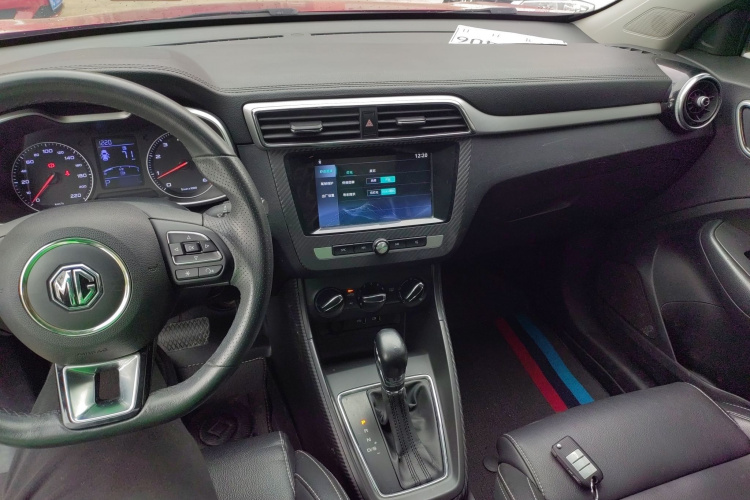 名爵ZS 2017款 1.5L 自动豪华版中控内饰12