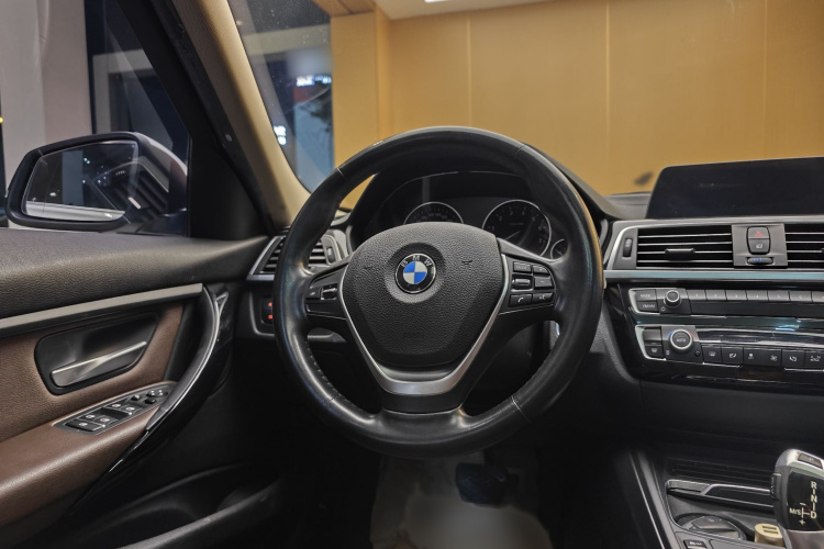 宝马3系 2018款 320Li 时尚型局部细节13