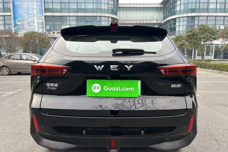 魏牌 玛奇朵DHT-PHEV 2021款 1.5L 大师版车身外观6008