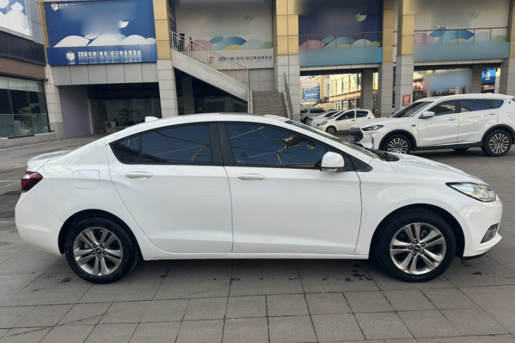 雪佛兰 科鲁兹 2015款 1.4T DCG豪华版车身外观6008