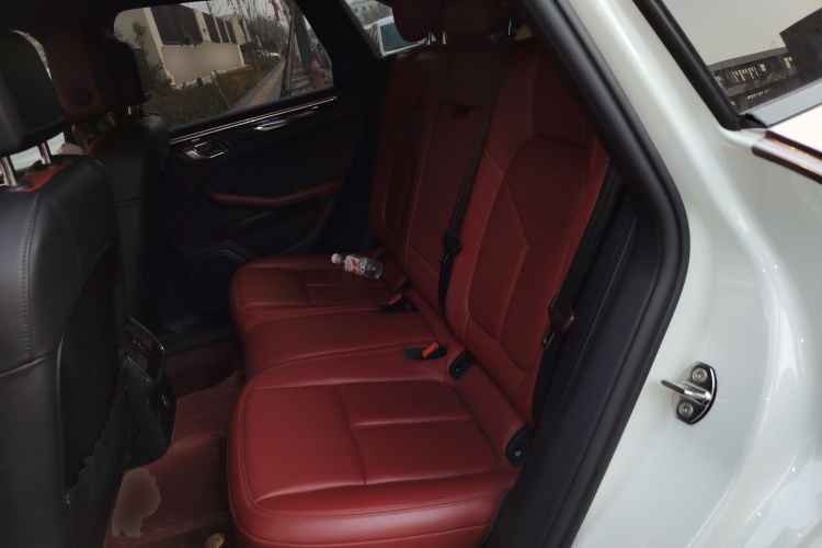 保时捷 2023款 Macan 2.0T中控内饰21