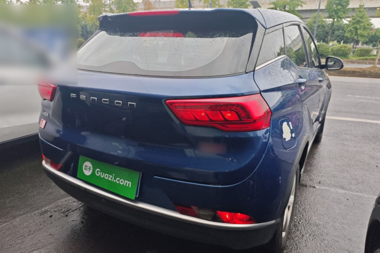 东风风光 风光500 2021款 1.5L 手动乐享型车身外观6002