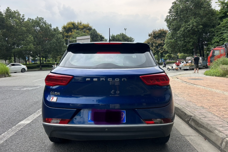 东风风光 风光500 2021款 1.5L 手动乐享型车身外观6004