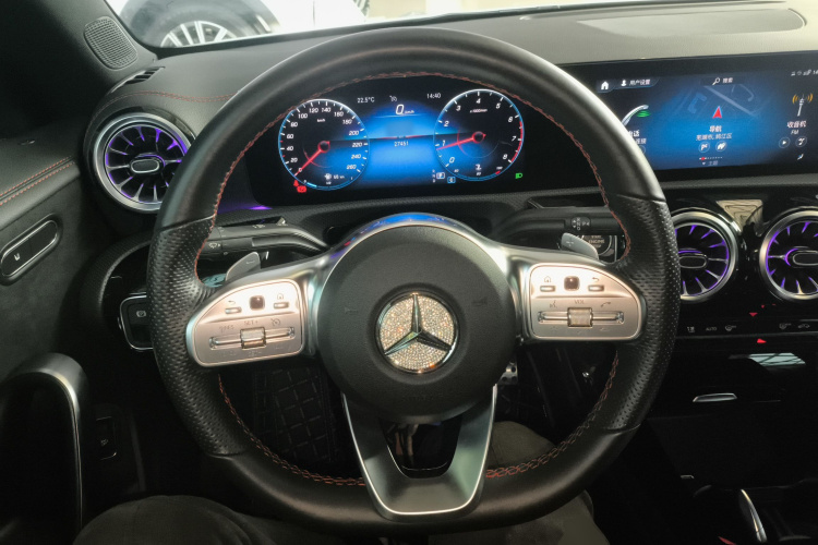 奔驰CLA 2022款 改款 CLA 200局部细节13