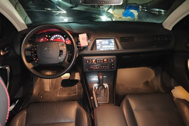 雪铁龙C5 2014款 1.6T 自动尊享型中控内饰7002