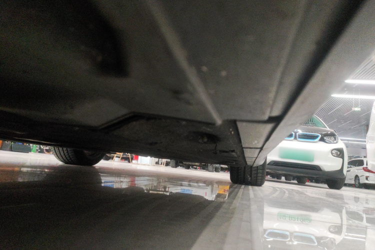 玛莎拉蒂 Ghibli 2017款 3.0T 标准版局部细节9002