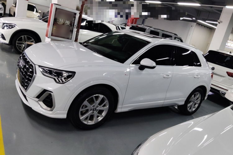 奥迪Q3 2019款 35 TFSI 进取动感型车身外观6003