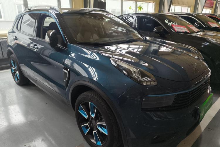 领克01 2019款 2.0T 两驱耀Pro版 国VI车身外观3