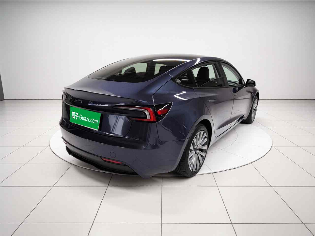 特斯拉 Model 3 2025款 后轮驱动版(5)