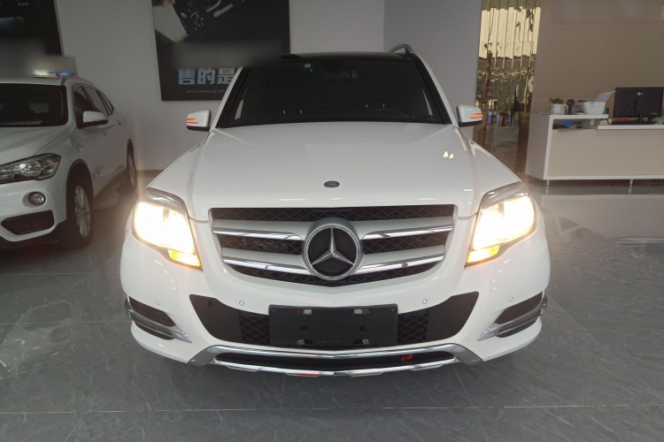 奔驰GLK级 2014款 GLK 200 标准型车身外观2