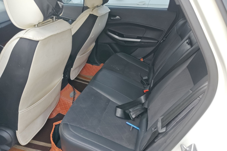 福特 福睿斯 2019款 1.5L 自动悦享型中控内饰7004