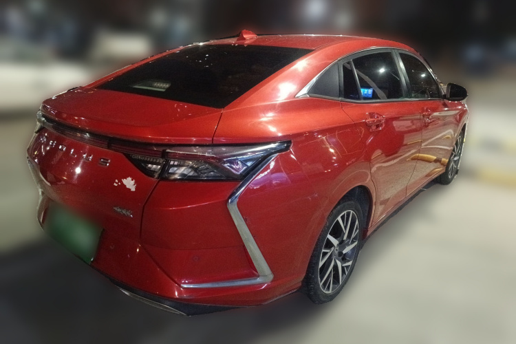 东风风神 奕炫 2020款 230T 自动炫目版车身外观7