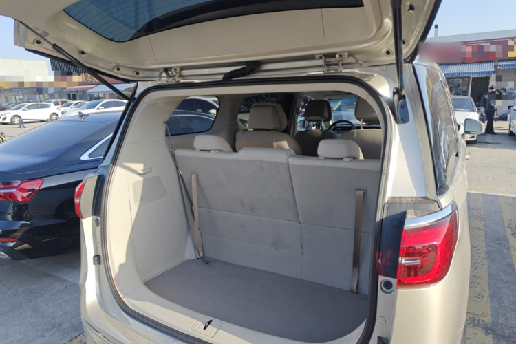 别克GL8 2022款 ES陆尊 653T 舒适型局部细节23