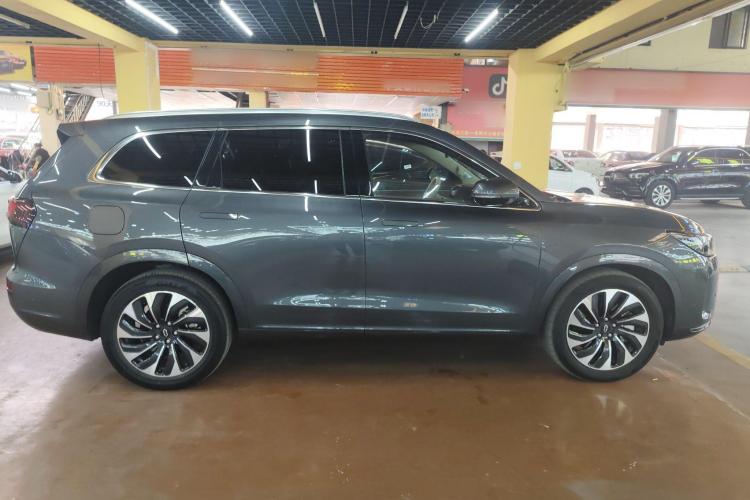 鸿蒙智行 问界M7 2024款 1.5T 后驱Plus版 5座车身外观6009