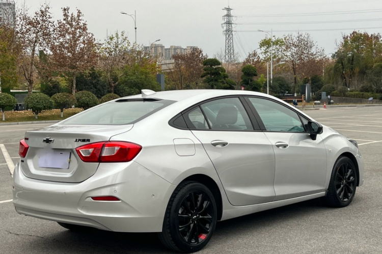 雪佛兰 科鲁兹 2018款 Redline 330T 双离合领锋版车身外观6002