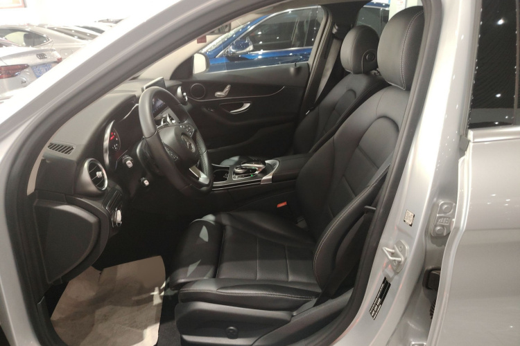 奔驰C级(进口) 2015款 C 200 旅行轿车局部细节19