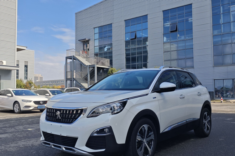 标致4008 2017款 350THP 精英版车身外观1