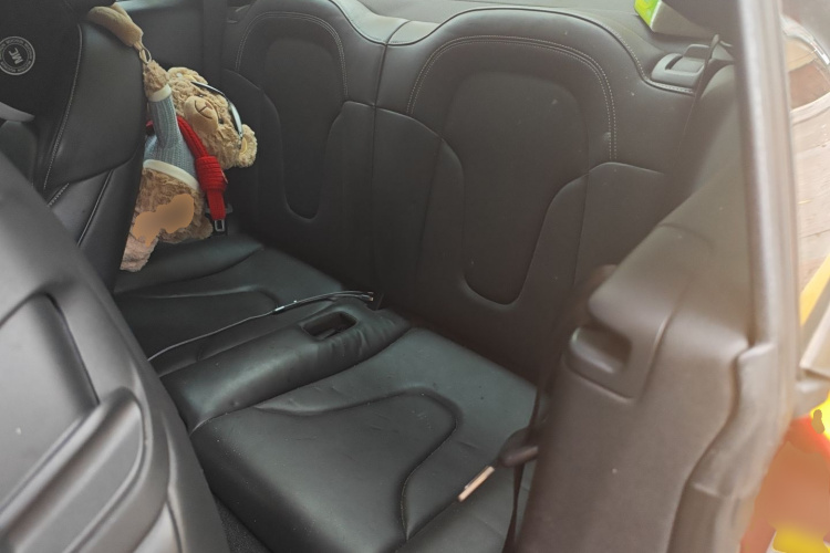 奥迪TTS 2013款 TTS Coupe 2.0TFSI quattro中控内饰21