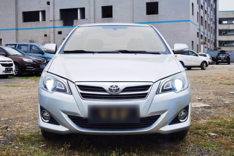 丰田 花冠 2013款 1.6L 手动豪华版车身外观6001