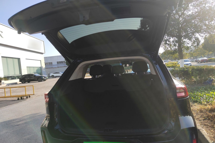 星途凌云 2025款 400T 四驱国际版机舱底盘23